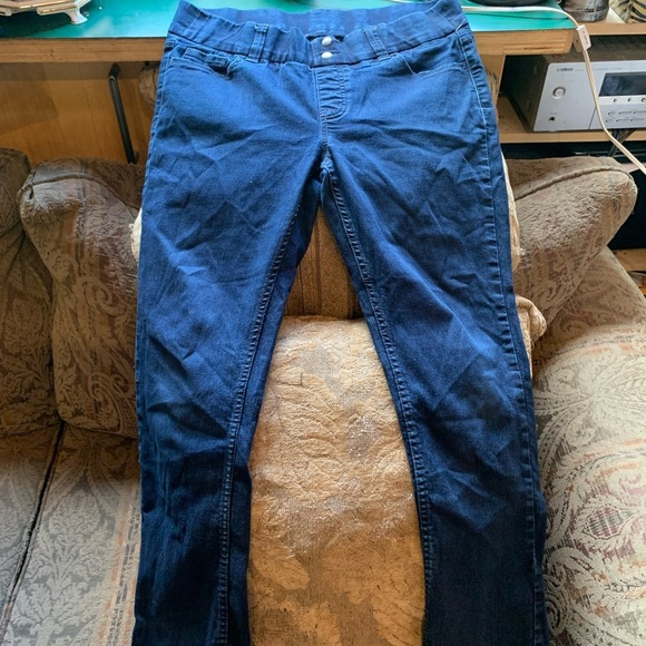 Classic Blue Women's Jeans pull on stretch - Picture 2 of 4